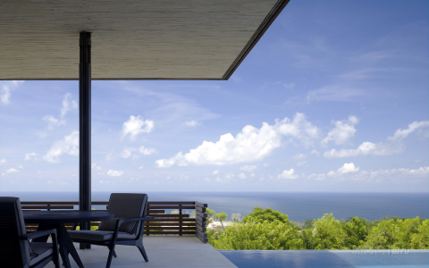 卧室应不应该装衣柜？如今流行这样装，美观收纳两不误！